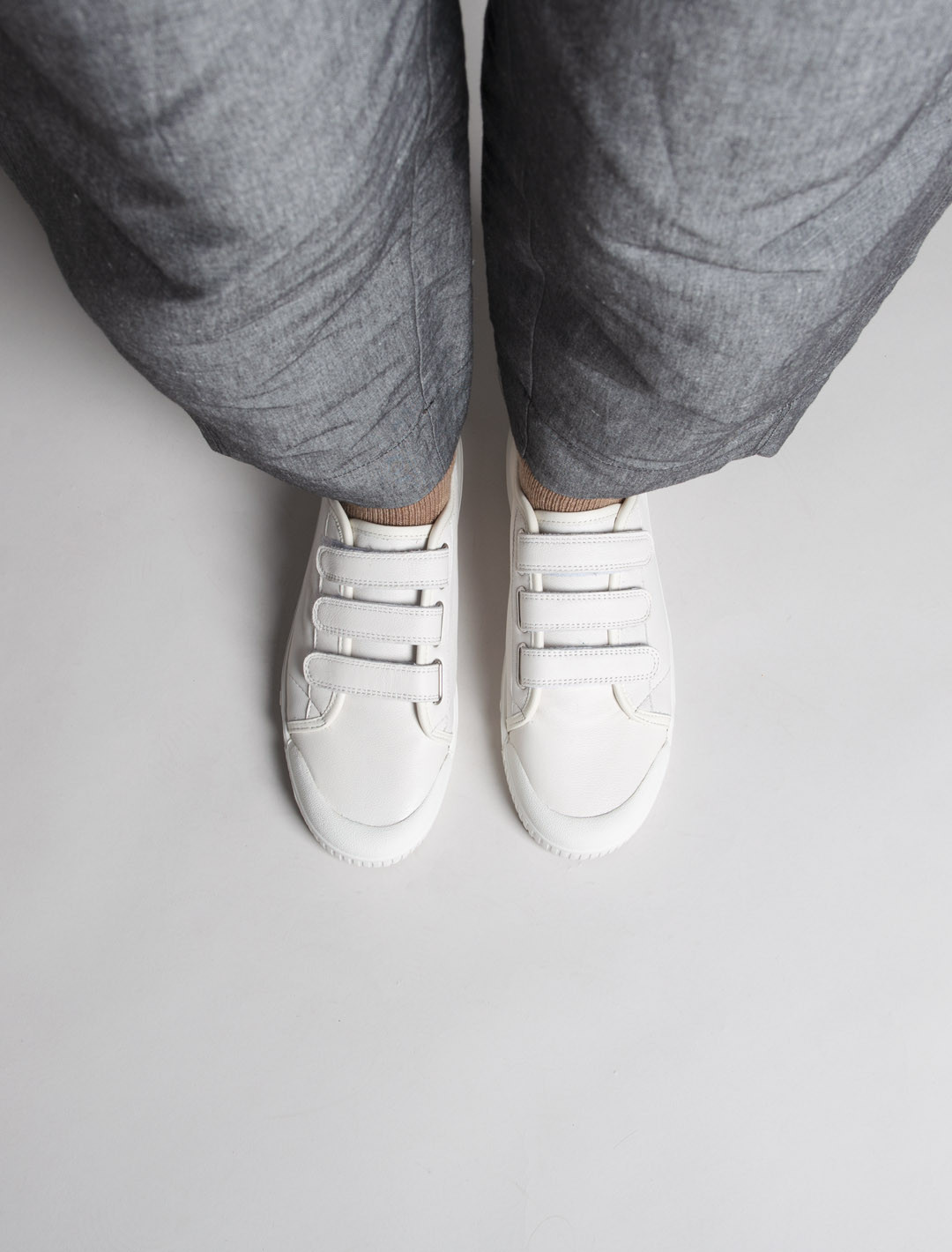 Spring Court M2 velcro leather basket in white - worn