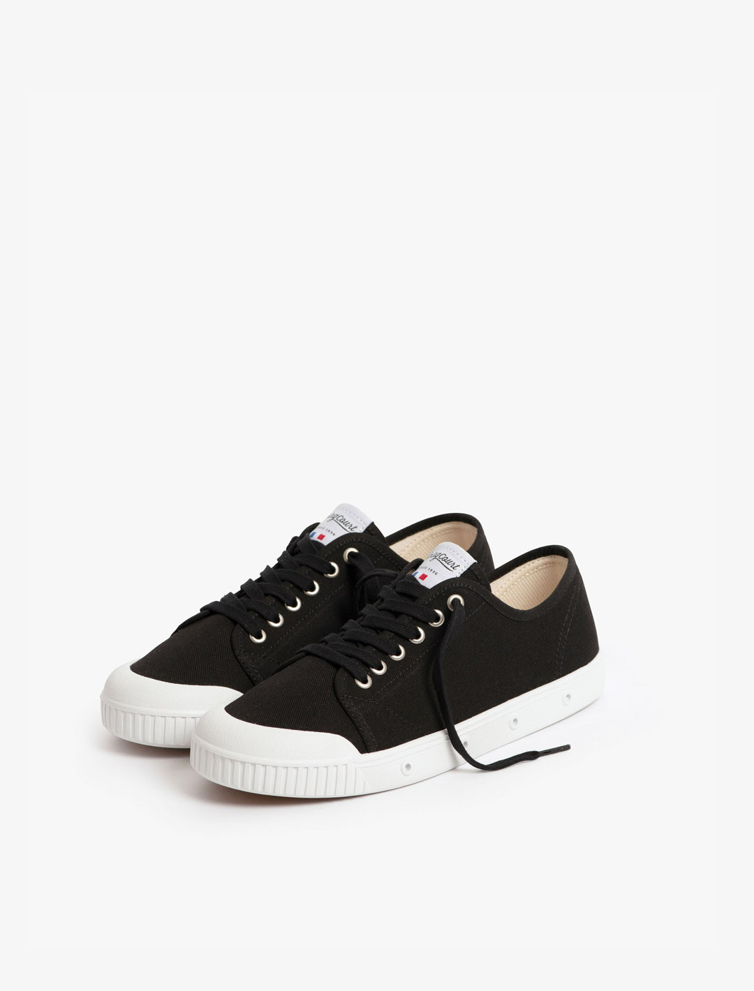 Basket Spring Court G2 en toile noir - vue de 3/4