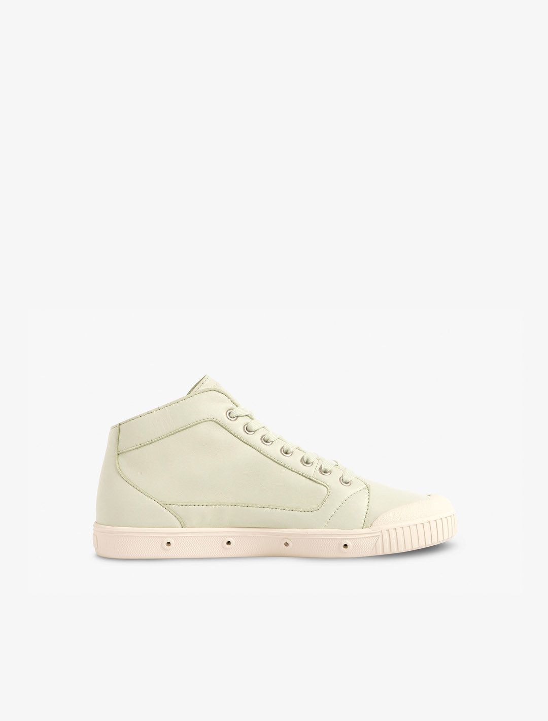 Basket Spring Court M2 en cuir vert matcha - vue de côté